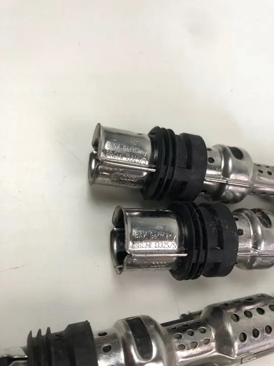 Bobina de ignição e fios VW SEAT SKODA AUDI 032905106B image 6