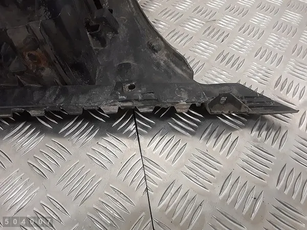 BMW 5 Series F10 Puskuri Tuki 51127184768 image 5