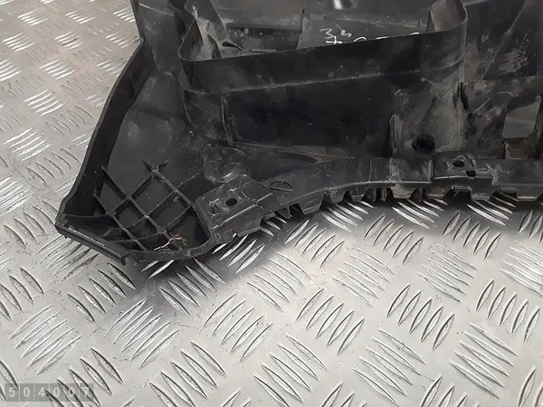 BMW 5 Series F10 Puskuri Tuki 51127184768 image 6