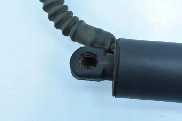 Bakluckaktuator vänster BMW X5 F15 F85 4823279 image 2