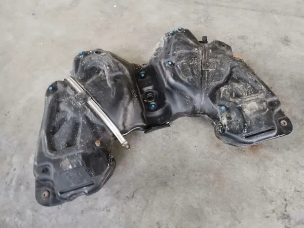 Bränsletank OEM A077622 för Mercedes-Benz M W166 image 3