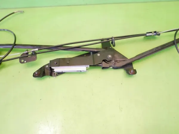 OEM 10560790400 Katkon lukitusmekanismi etu Peugeot image 3