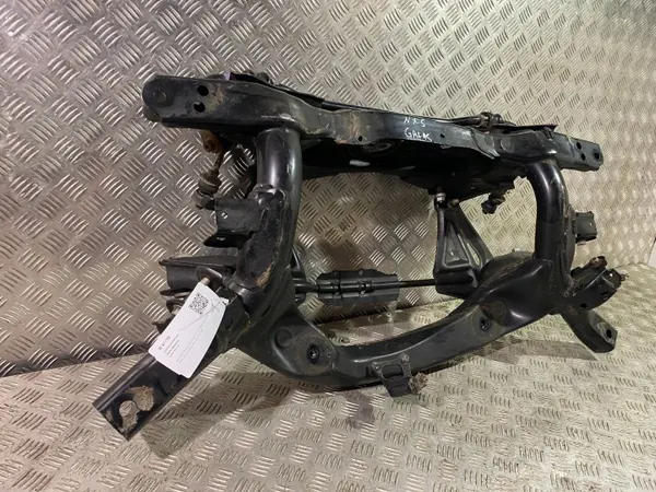 Lexus NX 2020 Bakre ramdel OEM UTO41170 Begagnad image 4