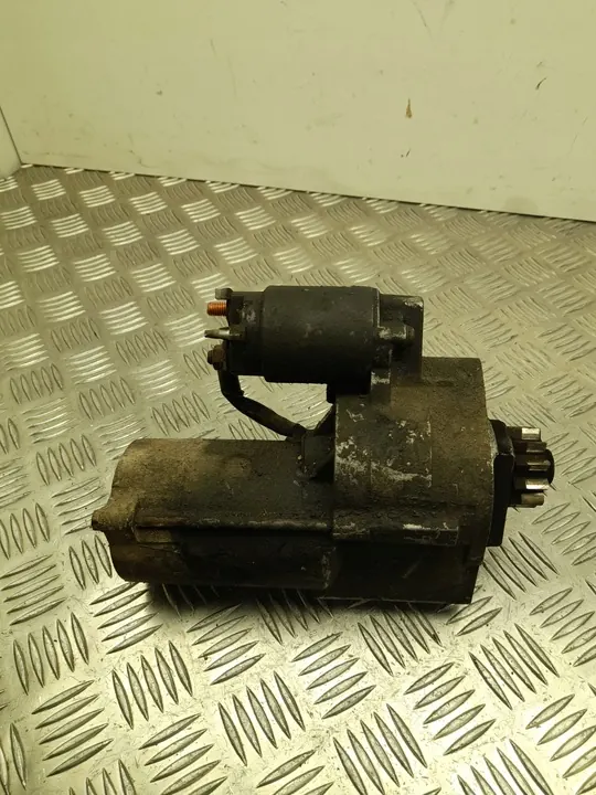 Motor de arranque Nissan NP300 NAVARA 2011 image 2