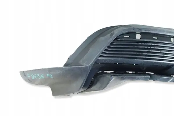 Spoiler Diffusor Heckstoßstange Porsche Taycan OEM 9J1807983F image 3