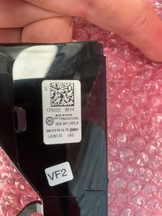 VW T-Roc LED DRL Grill Vänster OEM 2GA941653A image 4