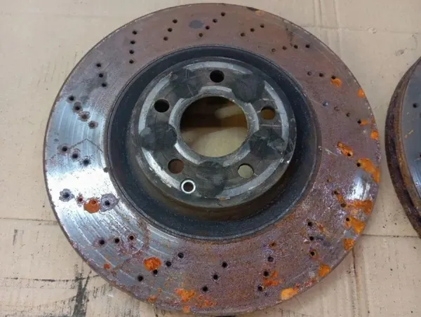 Mercedes CLS W218 etujarrulevyt OEM A2184210412 image 3