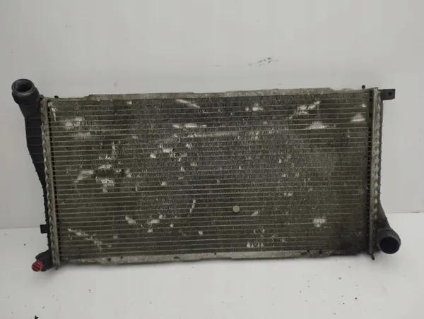 Radiateur d'eau BMW 5 E39 OEM 2247345D 2.5L Diesel image 2