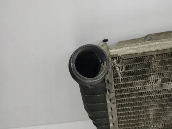 Radiateur d'eau BMW 5 E39 OEM 2247345D 2.5L Diesel image 6
