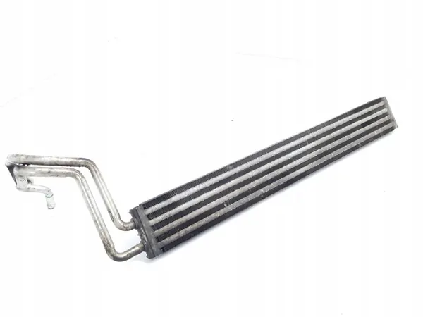 Volkswagen Touareg I 2004 Ohjaustehostimen öljynjäähdytin image 2