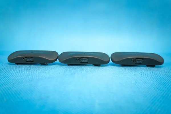 Audi A8 S8 Hood Washer Nozzles 4H0955987C 4H0955988C 4H0955989C image 2