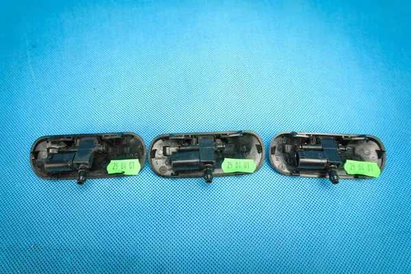 Audi A8 S8 Hood Washer Nozzles 4H0955987C 4H0955988C 4H0955989C image 3