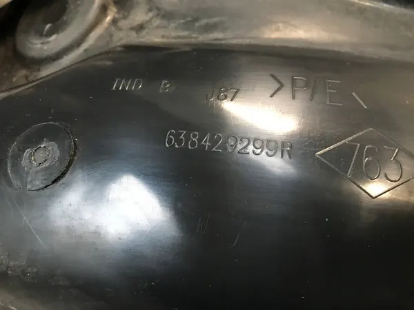 Front Right Wheel Arch Renault Captur I 638429299R image 3