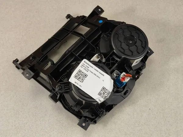 BMW OEM 6834299 bekerhouder voor F40 F44 console image 8
