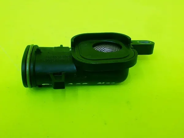 Pompe à huile d'occasion OEM 7589016 pour BMW N20 N26 2.0L image 5