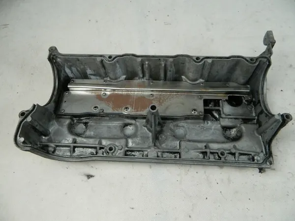 Capa de cabeçote Mazda Premacy 2.0 DiTD image 5