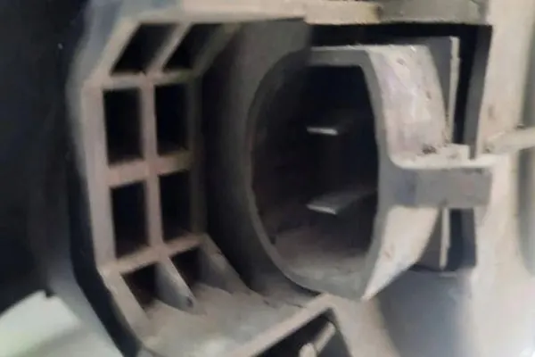 Framstötfångare FORD FIESTA V 1.4L diesel 2007 OEM 5010027 image 3