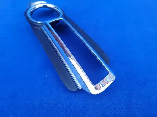 Mitsubishi OE 6400G122 Griglia Paraurti Anteriore Destra image 3