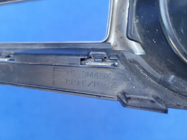 Mitsubishi OE 6400G122 Griglia Paraurti Anteriore Destra image 9