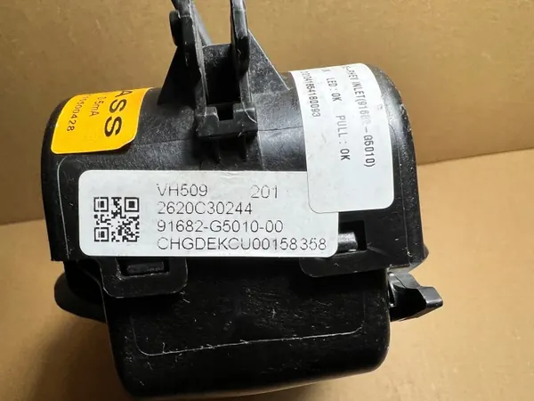 Kia Niro Latauspistoke OEM 91682-G5010-00 image 4