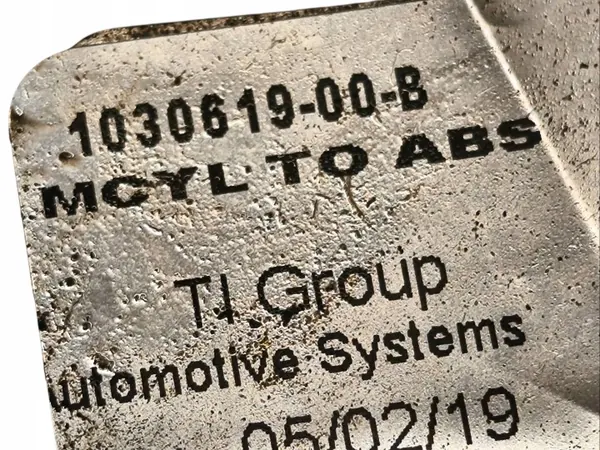 Flexible de frein Tesla Model S OEM 103061900B - Occasion image 5
