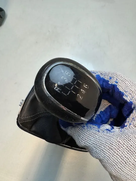 Opel Insignia A Vaihteenvaihtokahva 55563840 image 3