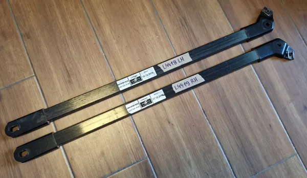 Mercedes W205 AMG Stabilisatiestang OEM A2055241500/1600 image 3