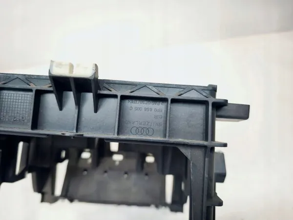 Support DIN OEM 8P0858005C pour Audi A3 8P image 7