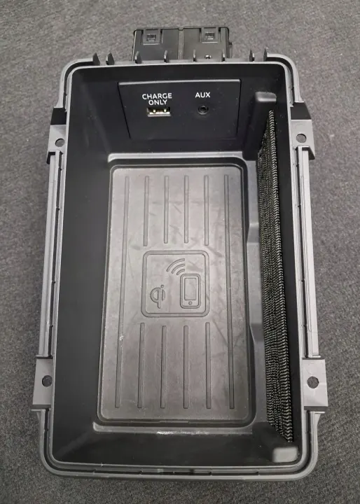 Chargeur sans fil Audi A3 OEM 8V0863300D - Occasion image 2