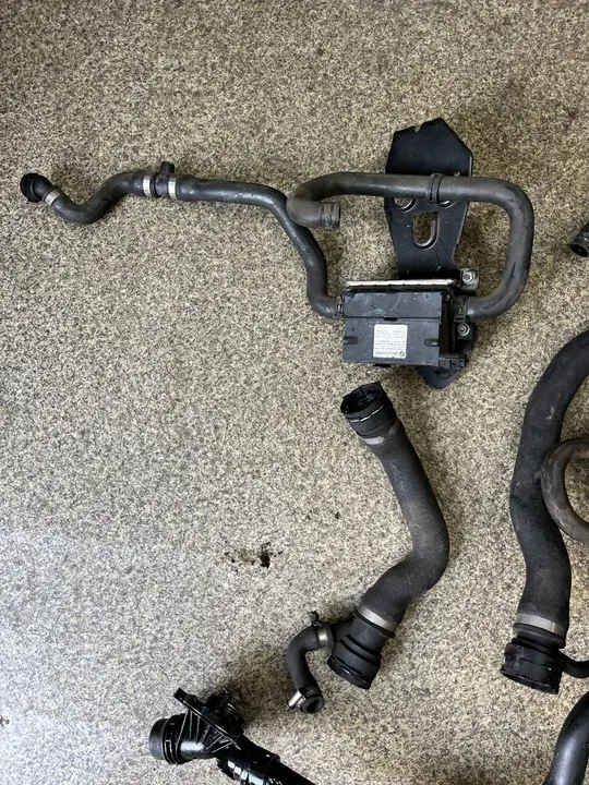 Vesijohdon Kokoelma BMW X3 E83 2.0 D M47 image 6