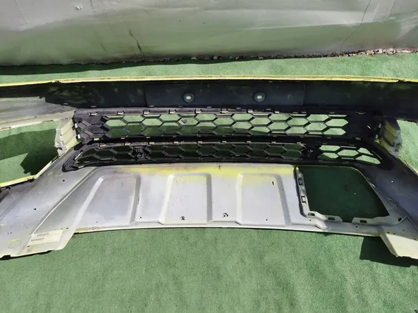 Griglia paraurti anteriore VW Amarok 16- OEM 2H6853677A image 10