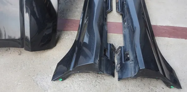 Paraurti Posteriore Rivestimento Laterale Volvo V40 R-Design Colore 717 image 8