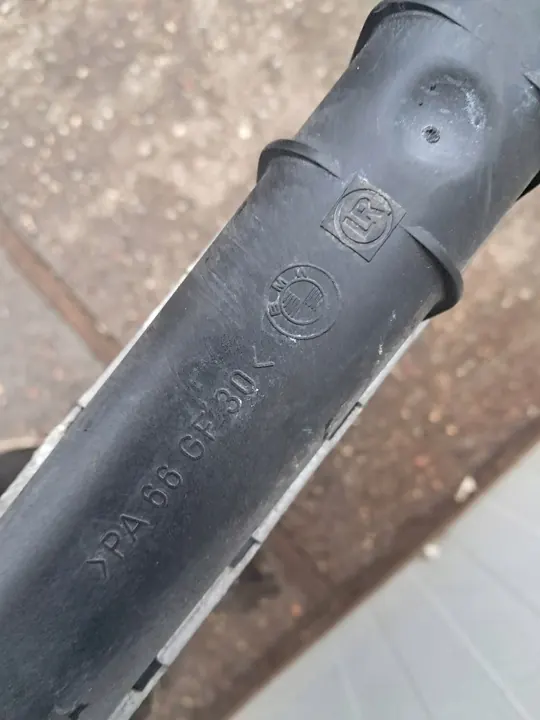 Radiador de refrigerante BMW E46 318i 320d 320i 330d 330ci OEM 9071518 image 4