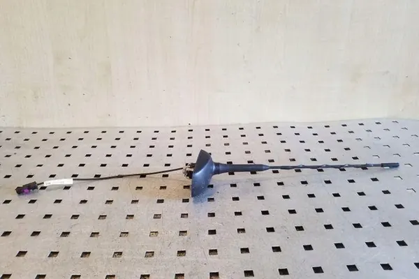 Antenna OPEL ASTRA J GTC 1.4L 2012 image 2