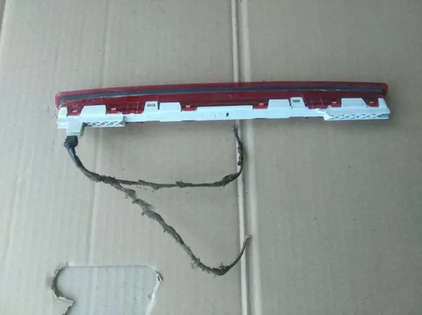 Opel Vectra C Sedan Stop-valo OEM 9185991 image 4