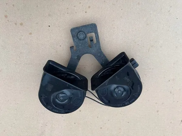 Sinal de Claxon Renault Megane III Scenic III OE 256106284R image 6