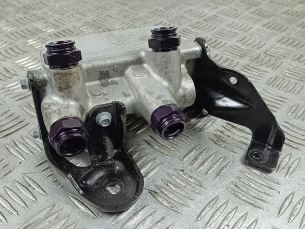Conduit de refroidisseur d'huile Jeep OE OEM 68379505AA image 5