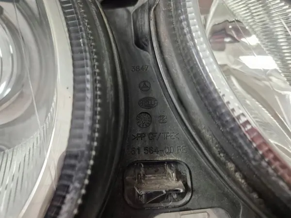 Oikea Etuvalaisin - MERCEDES E-LUOKKA W211 BI XENON 02-06 image 8