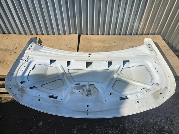 OEM Moottorikansi Peugeot 3008 5008 MK2 1.6 image 8