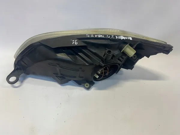 SKODA FABIA II LIFT Refletor Frontal Direito 5J1941016C image 6