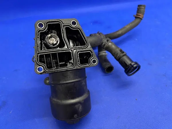 AUDI A4 A5 Q5 A6 2.0 TDI Öljynsuodattimen Perusta 03L115389E image 7