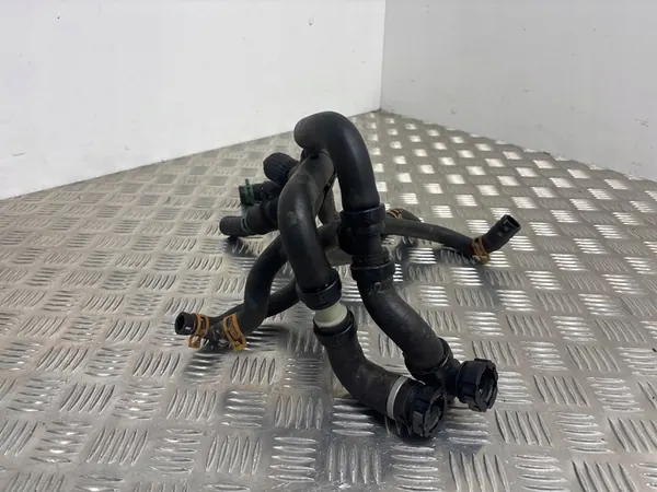 Renault Laguna III 2012 Jäähdyttimen Letku image 2