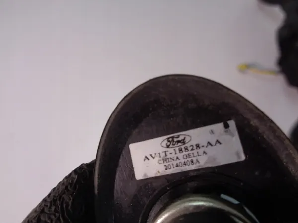 Antena Ford Ecosport AV1T-18828-AA image 3