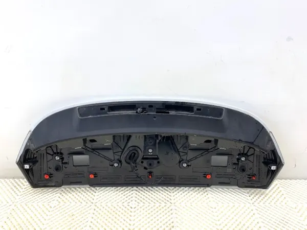 Spoiler OEM 5E7827878C para Skoda Octavia IV Carrinha image 4