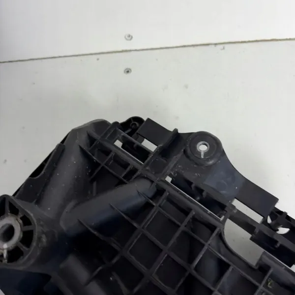 Support de batterie OEM 6R0915331C pour VW Polo V image 5
