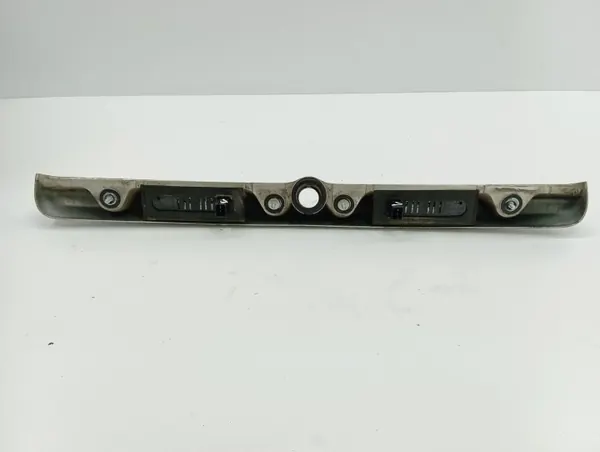 Feu de plaque Opel Astra G OEM 8062860 - Pièce d'origine image 6