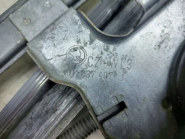 Motor de vidro elétrico dianteiro direito Skoda Octavia I 1U1837402J image 7