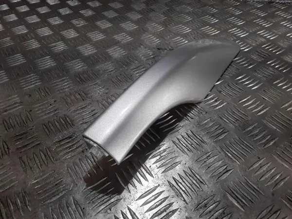 Vasen takakahva OEM 63494 Toyota Avensisille image 2