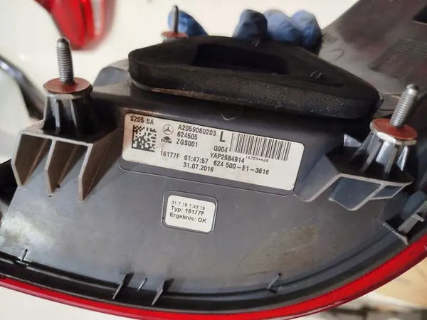 Achterlichten Mercedes W205 Pre-Facelift Kombi OEM image 8