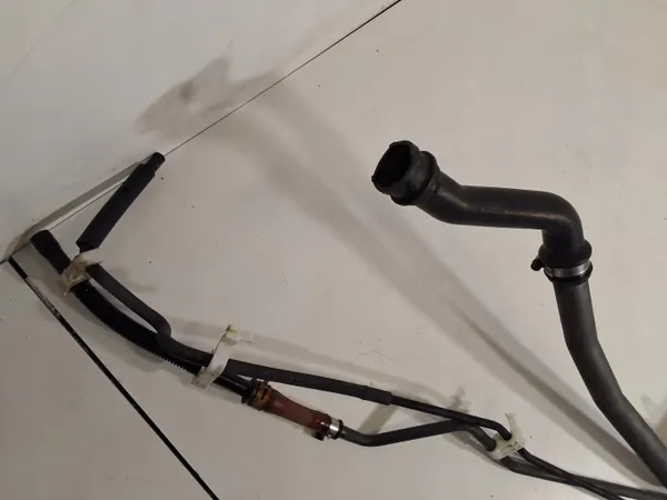 Toyota Prius Plus brandstofvulhals OEM TOYOTAPRIUSPLUSRURAWLEWUPALIWA image 6